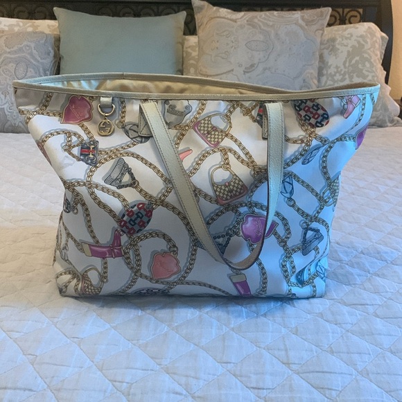 Gucci silk satin pattern tote with cream colored leather. Rehab project - Picture 1 of 17